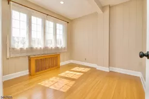 425 Davis Ave, Kearny, NJ 07032 - Photo 9