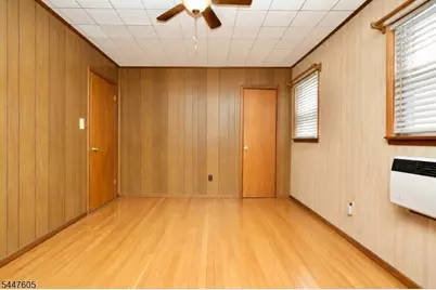 425 Davis Ave, Kearny, NJ 07032 - Photo 11