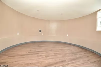 425 Davis Ave, Kearny, NJ 07032 - Photo 7