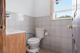 495 Totowa Ave, Paterson, NJ 07522 - Photo 25
