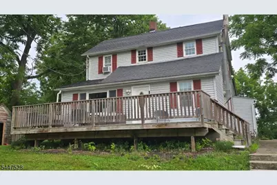 693 Townsbury Rd, Mansfield Township, NJ 07838 - Photo 1