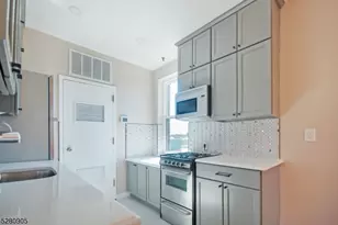 54-60 McWhorter St, Newark, NJ 07105 - Photo 5