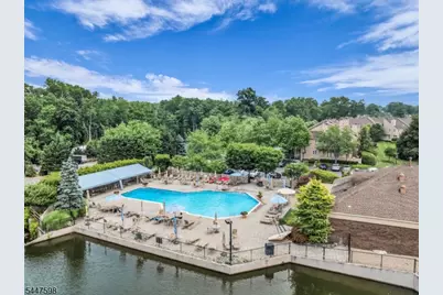 154 Leeds Ct #154, Madison, NJ 07940 - Photo 33