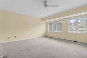 154 Leeds Ct, Madison, NJ 07940 - Photo 13