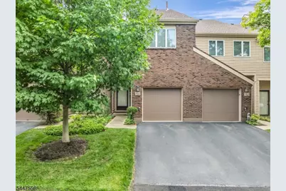 154 Leeds Ct #154, Madison, NJ 07940 - Photo 1