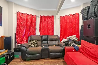 36 Arverne Ter, Irvington, NJ 07111 - Photo 5