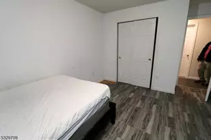 580 3rd St, Newark, NJ 07107 - Photo 17