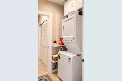 28 Camlet Ct, Roseland, NJ 07068 - Photo 13