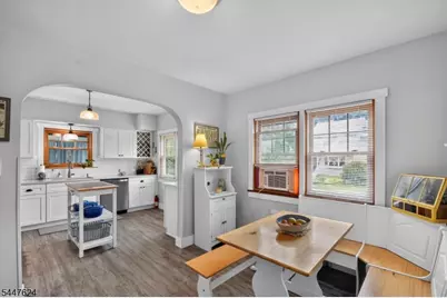 633 Palmer Ave, Maywood, NJ 07607 - Photo 15