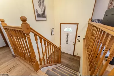 36 Mackenzie Rd, Hampton Boro, NJ 08827 - Photo 9