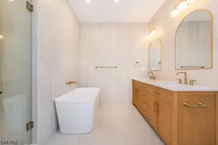 38 Lehigh Ave, Clifton, NJ 07012 - Photo 17