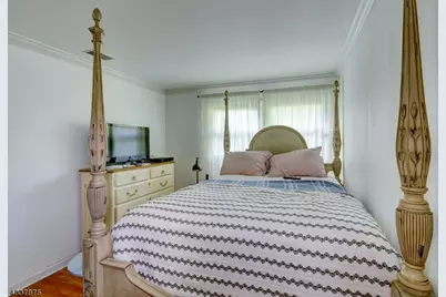 29 1st St, Franklin Township, NJ 08873 - Photo 19