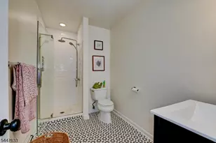 29 1st St, Franklin Township, NJ 08873 - Photo 25