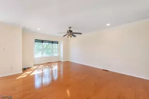 146 Summit Ridge, Pompton Lakes, NJ 07442 - Photo 7
