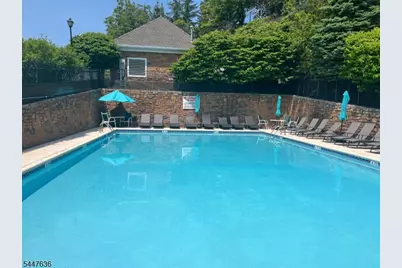 146 Summit Rdg, Pompton Lakes, NJ 07442 - Photo 25