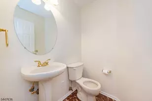 146 Summit Ridge, Pompton Lakes, NJ 07442 - Photo 9