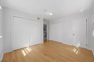 219 Magie Ave, Roselle Park, NJ 07204 - Photo 17