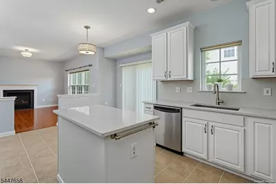 2 Pickering Cir, Montgomery Township, NJ 08540 - Photo 13