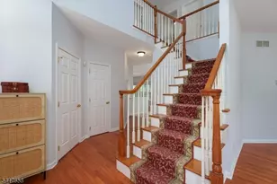 2 Pickering Cir, Montgomery Township, NJ 08540 - Photo 3
