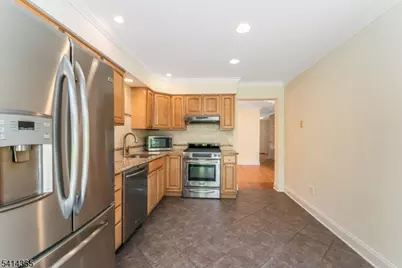903 Springhouse Dr, Readington, NJ 08889 - Photo 7