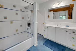 9 Beacon Hill Dr, Chester, NJ 07930 - Photo 23