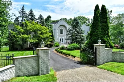 20 Burning Hollow Rd, Saddle River, NJ 07458 - Photo 3