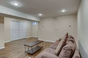 403 Taggert Dr, Montgomery Township, NJ 08502 - Photo 31
