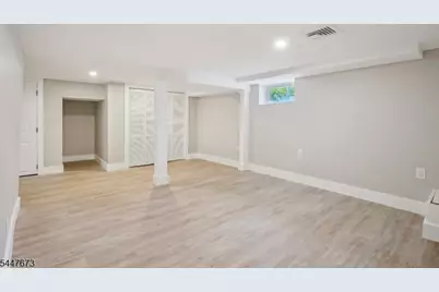 223 Victor St, Scotch Plains Township, NJ 07076 - Photo 23
