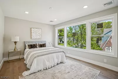 223 Victor St, Scotch Plains Township, NJ 07076 - Photo 15