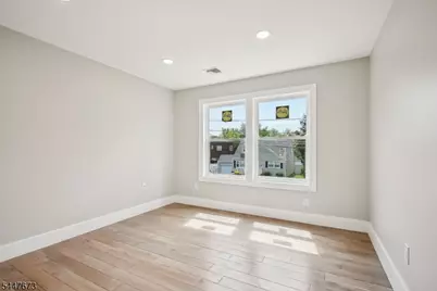 223 Victor St, Scotch Plains Township, NJ 07076 - Photo 19