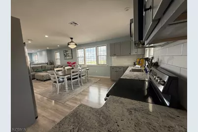 161 Harvard Rd, Pennsville Township, NJ 08070 - Photo 9