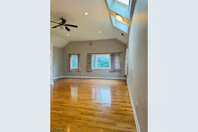 75 S Ashby Ave, Livingston, NJ 07039 - Photo 11