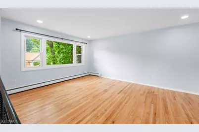 85 Upper Mountain Ave, Rockaway Township, NJ 07866 - Photo 9