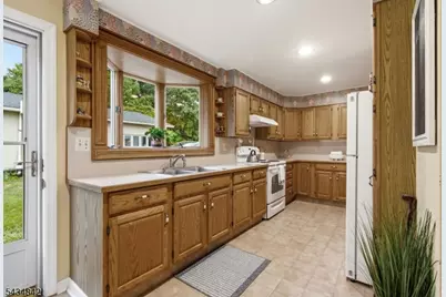 3 King Rd, Roxbury Township, NJ 07850 - Photo 11