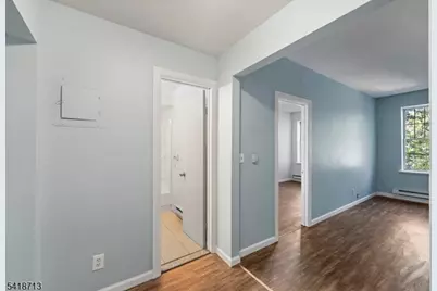 250 Clendenny Ave #4, Jersey City, NJ 07304 - Photo 5