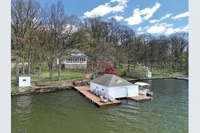54 Halsey Is, Jefferson Township, NJ 07849 - Photo 1