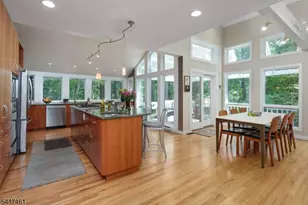 30 Poor Farm Rd, Hopewell Township, NJ 08534 - Photo 9