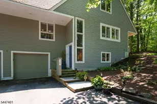 30 Poor Farm Rd, Hopewell Township, NJ 08534 - Photo 3