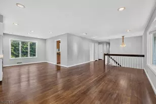 29 Tiffany Dr, Livingston, NJ 07039 - Photo 5