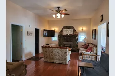 21 Meteor Trl, Byram Township, NJ 07821 - Photo 9