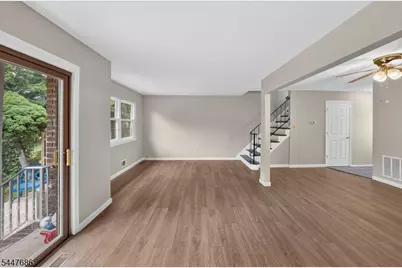 301 Windsor Ct, Hillsborough Township, NJ 08844 - Photo 11