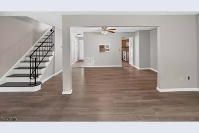 301 Windsor Ct, Hillsborough Township, NJ 08844 - Photo 5