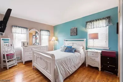 38 Brunswick Dr, Howell Township, NJ 07731 - Photo 17