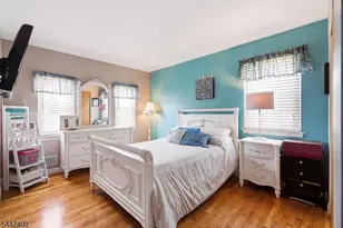 38 Brunswick Dr, Howell Township, NJ 07731 - Photo 17