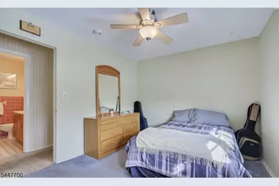 19 Annette Dr, Edison, NJ 08820 - Photo 31