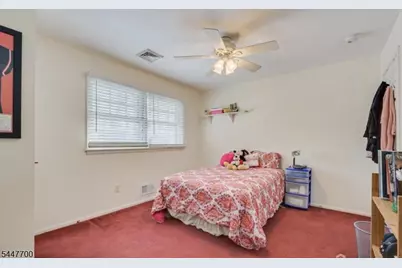 19 Annette Dr, Edison, NJ 08820 - Photo 29