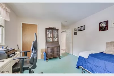 19 Annette Dr, Edison, NJ 08820 - Photo 33