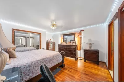 317 E Henry St, Linden, NJ 07036 - Photo 13