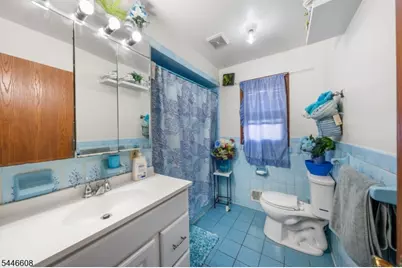 317 E Henry St, Linden, NJ 07036 - Photo 11