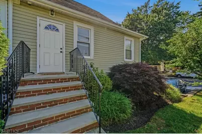 161 Broughton Ave #2, Bloomfield, NJ 07003 - Photo 1